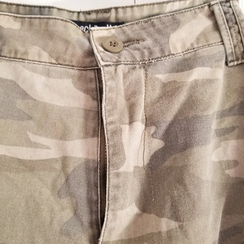 Ecko Unltd. Men's Shorts 36 Camouflage Cargo Vintage Y2K Pockets Camo Streetwear